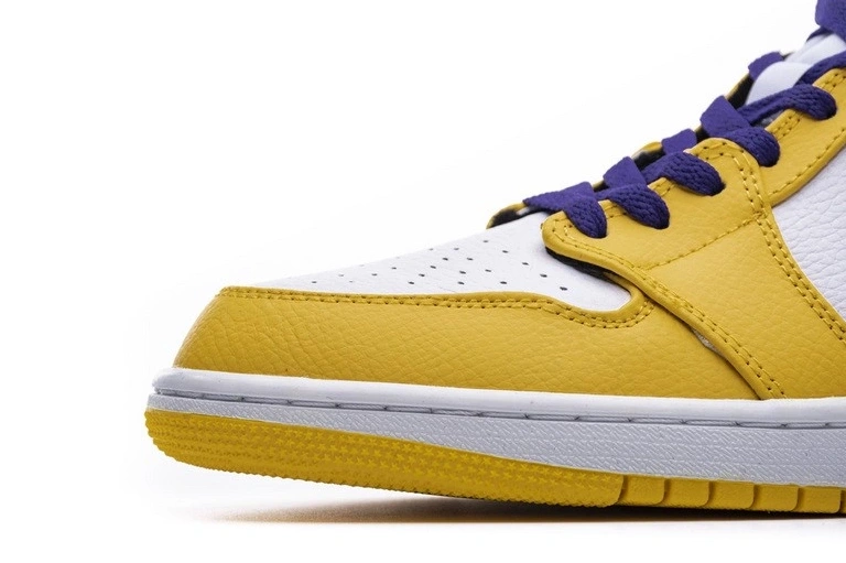 Lakers 1 Mid  air 852542-700 SE Jordan 0917